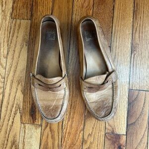 Frye Vintage Loafers, size 9